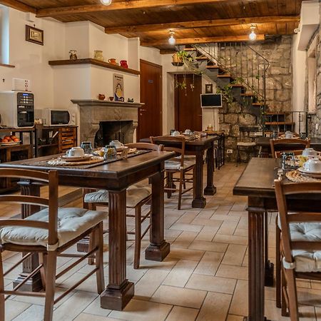 Il Richiastro Medievale Viterbo Esterno foto