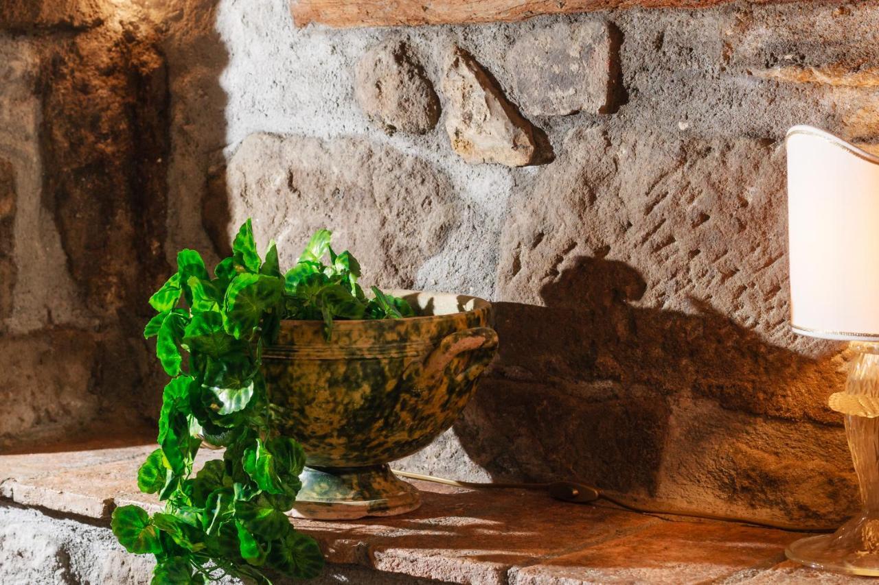 Il Richiastro Medievale Viterbo Esterno foto
